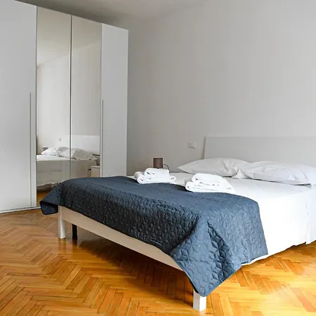 Centre - St Martin Des Corleans Apartment